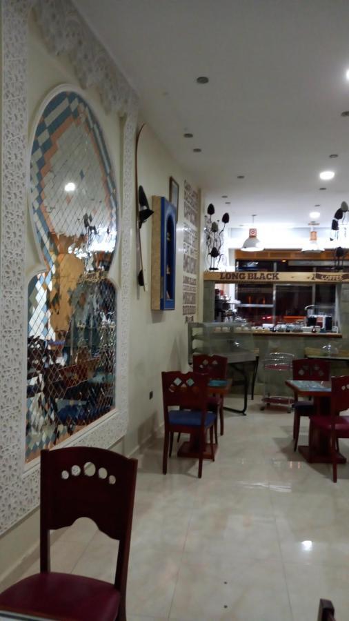 Ryad Tetouan Aeroport 외부 사진